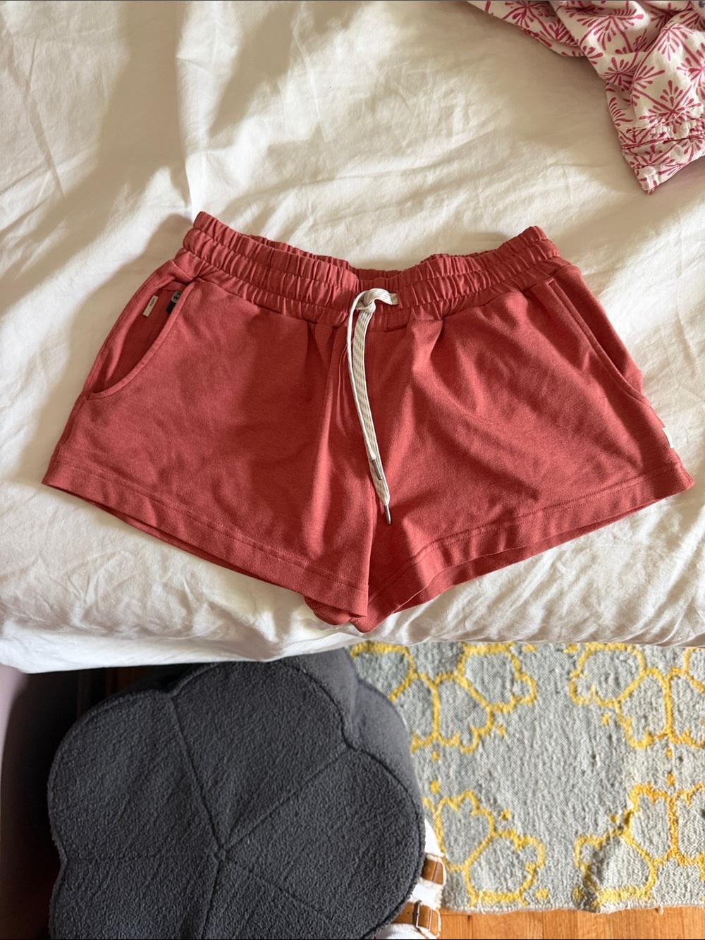 Vuori halo performance shorts Size XS
